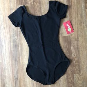 Capezio Black Short Sleeve Dance Loetard XS NWT